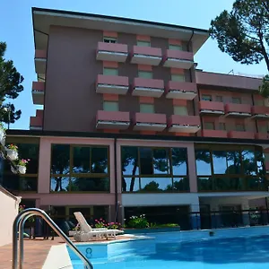 Rosen Garden Hotel