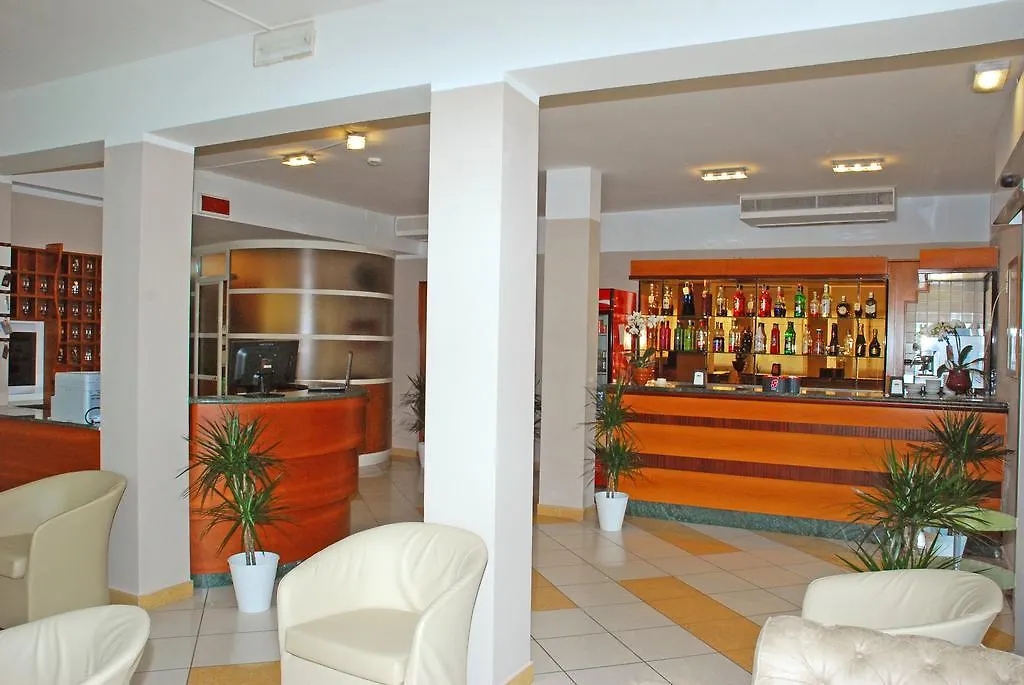 Hotel Elsa Milano Marittima 3*,  Italy