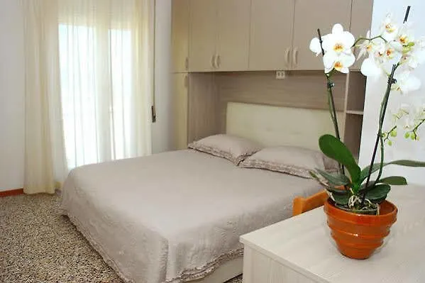Hotel Elsa Milano Marittima 3*,  Italy